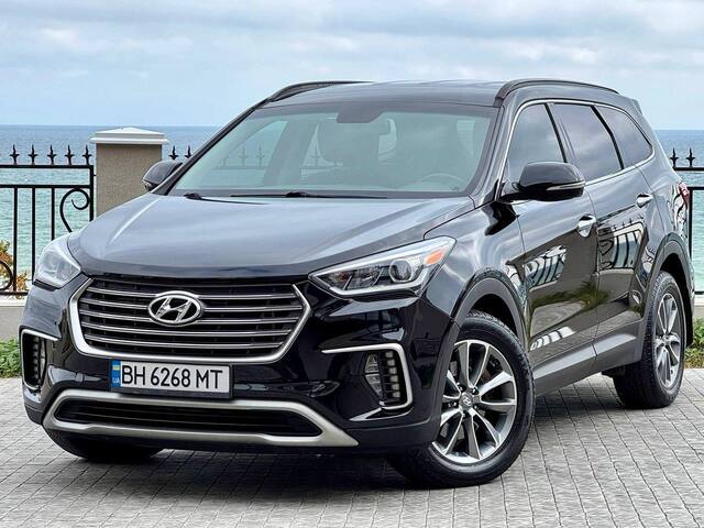 Срочная продажа авто Hyundai Santa Fe фото 1