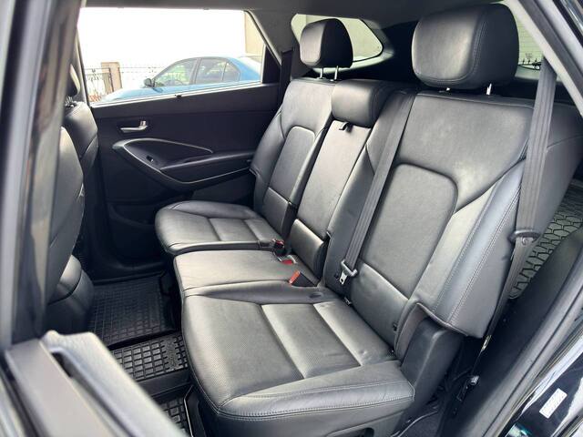Срочная продажа авто Hyundai Santa Fe фото 5