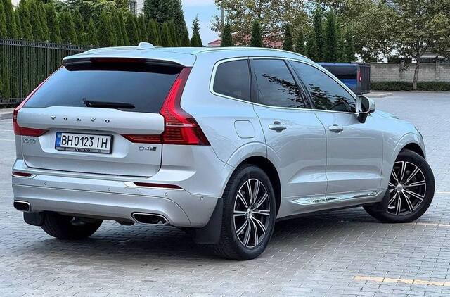 Срочная продажа авто Volvo XC60 фото 8