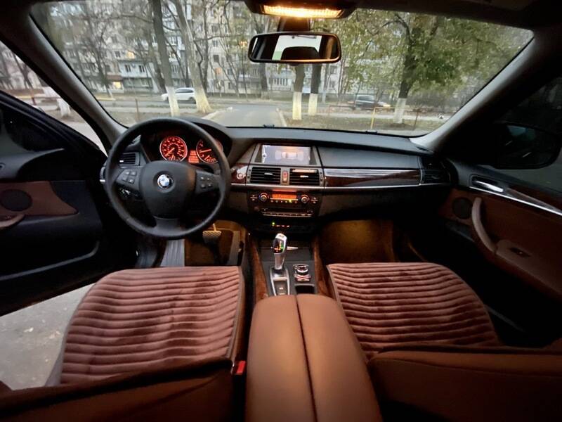 Срочная продажа авто BMW X5 фото 5