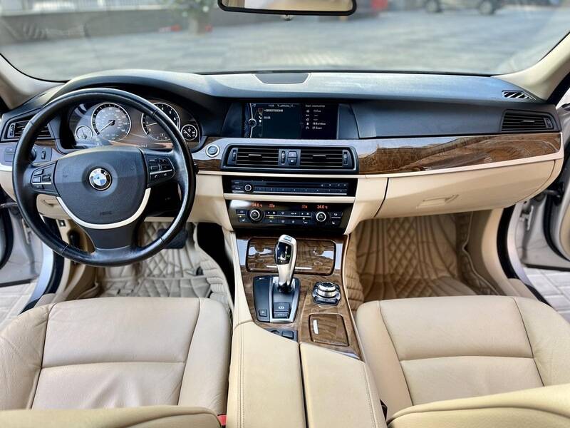 Срочная продажа авто BMW 535  фото 9