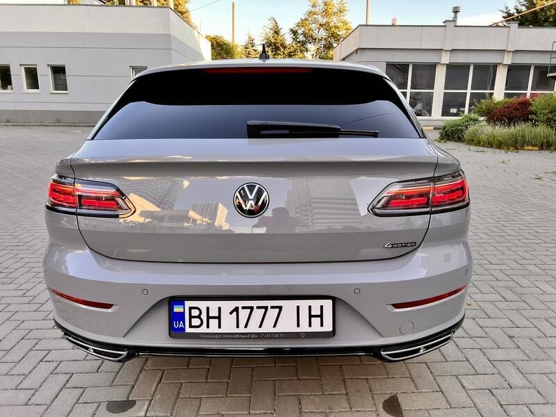 Срочная продажа авто Volkswagen Arteon R LINE фото 17