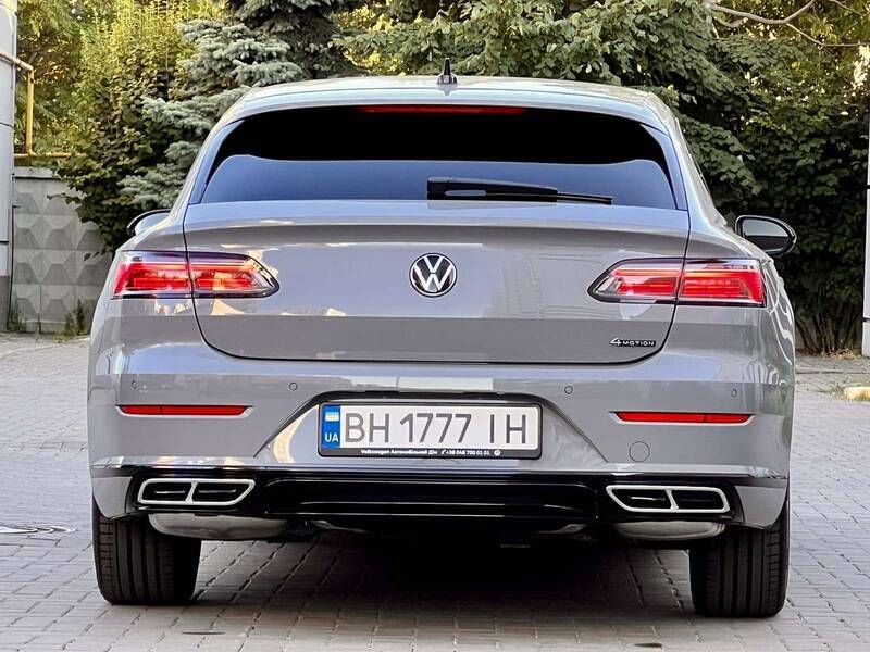 Срочная продажа авто Volkswagen Arteon R LINE фото 3