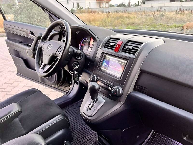 Срочная продажа авто Honda CR-V  фото 5