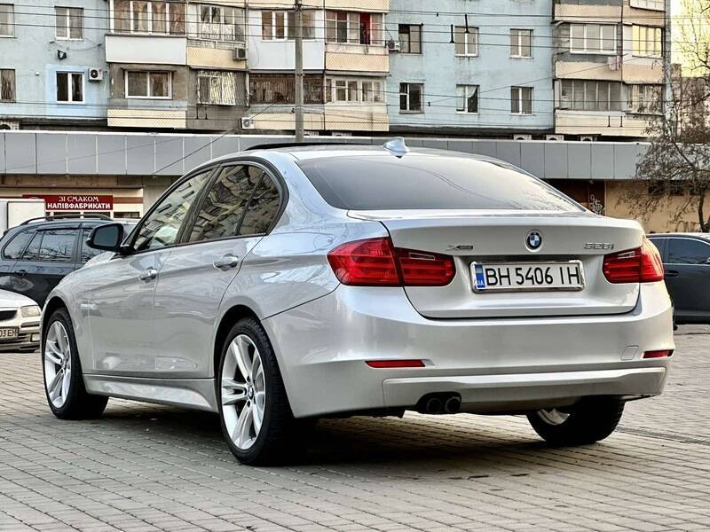 Срочная продажа авто BMW 3 Series фото 3