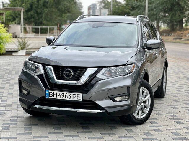 Срочная продажа авто Nissan Rogue фото 8