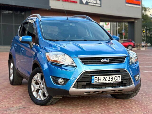 Срочная продажа авто Ford Kuga фото 6