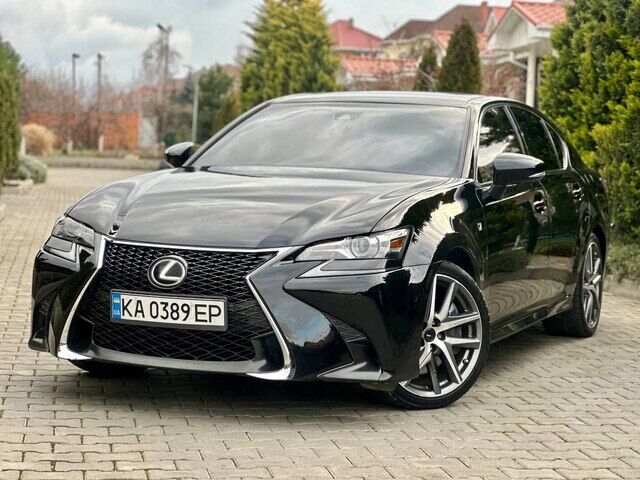 Срочная продажа авто Lexus GS фото 3