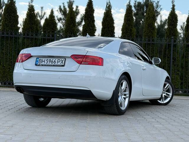 Срочная продажа авто Audi A5 фото 7
