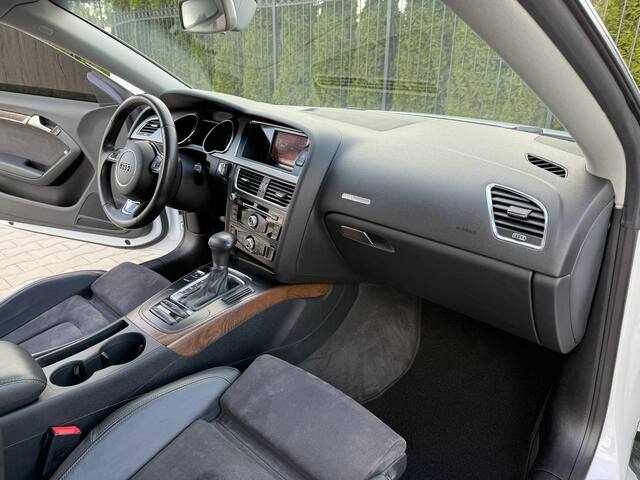 Срочная продажа авто Audi A5 фото 4