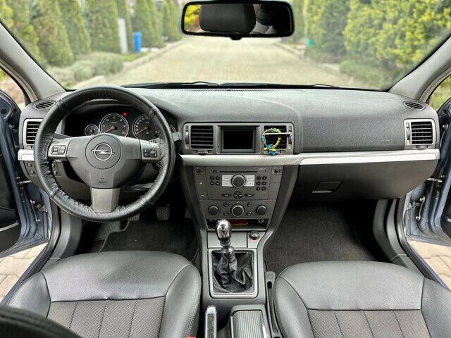 Срочная продажа авто Opel Signum фото 5