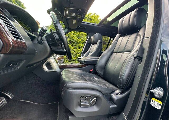 Срочная продажа авто Land Rover Range Rover фото 2