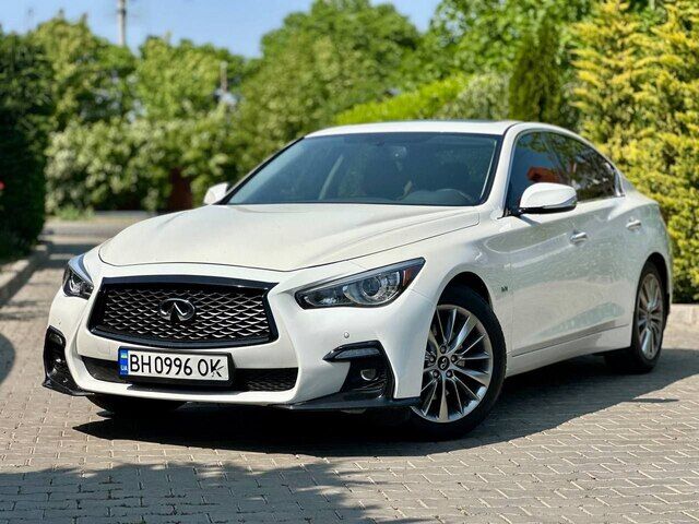 Срочная продажа авто Infiniti Q50 фото 10