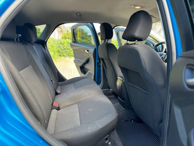 Срочная продажа авто Ford Focus фото 5