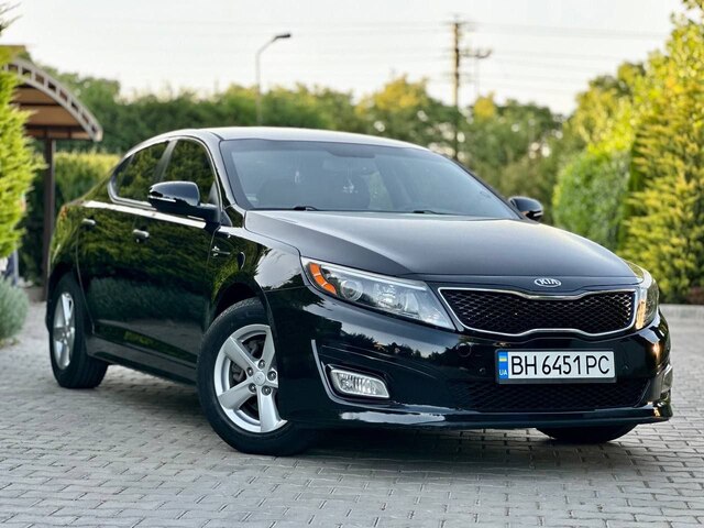 Срочная продажа авто Kia Optima фото 6