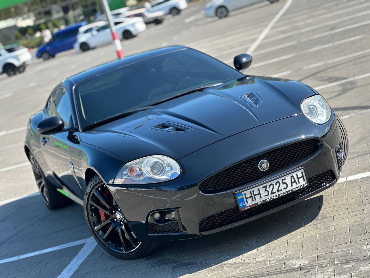 Jaguar XK R