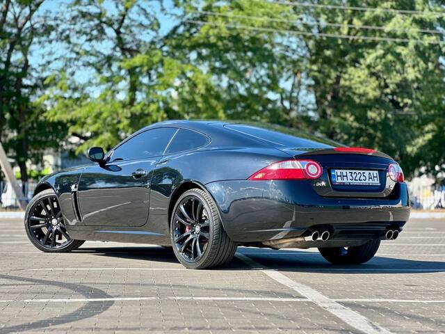 Срочная продажа авто Jaguar XK R фото 3