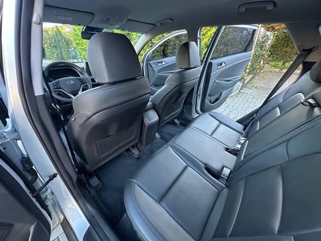 Срочная продажа авто Hyundai Tucson фото 3