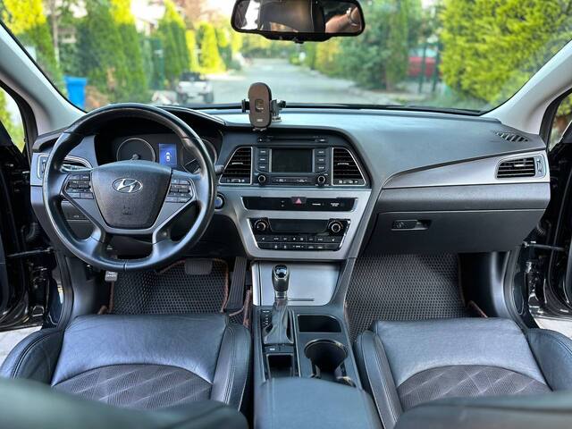 Срочная продажа авто Hyundai Sonata фото 5