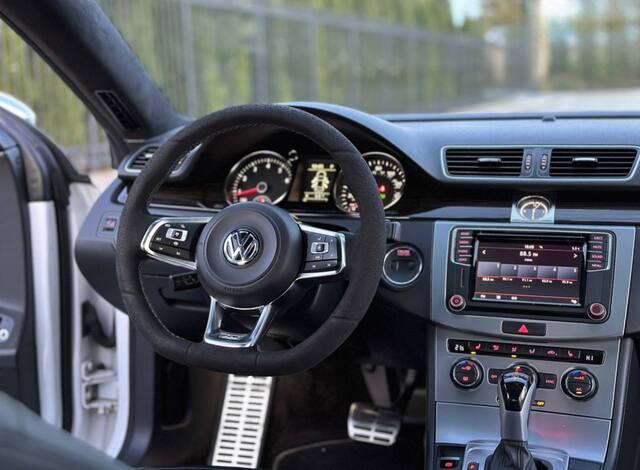 Срочная продажа авто Volkswagen Passat фото 2