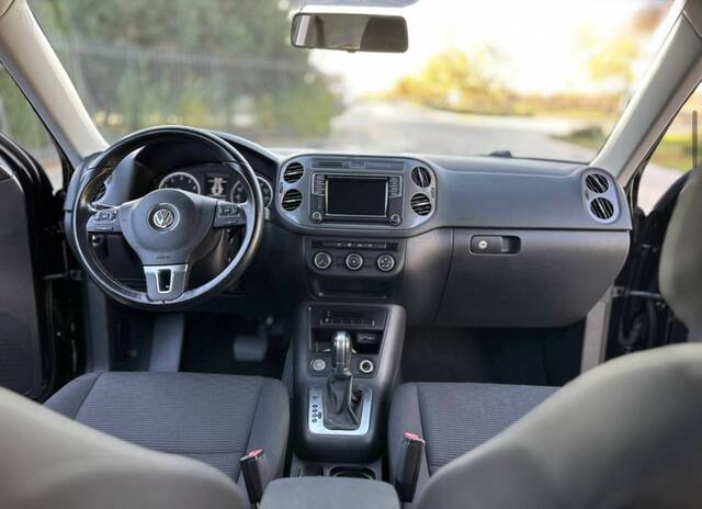 Срочная продажа авто Volkswagen Tiguan фото 2