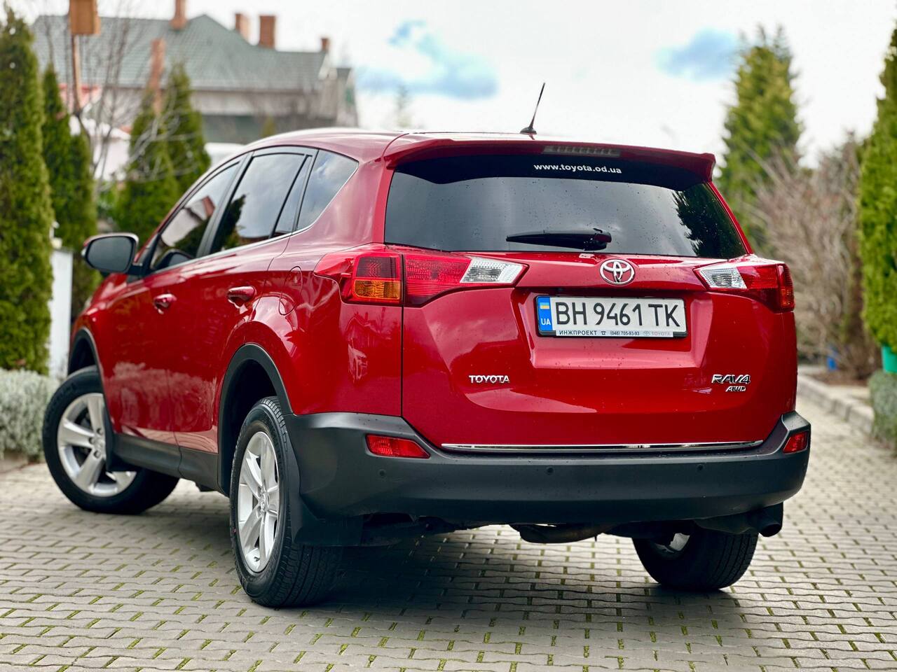 Срочная продажа авто Toyota RAV4 фото 7