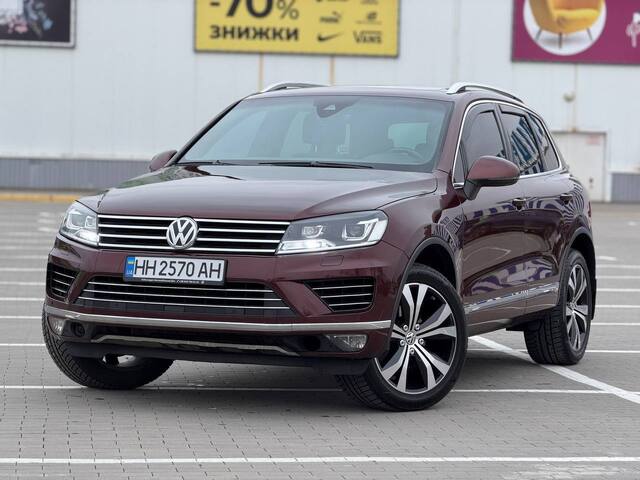 Срочная продажа авто Volkswagen Touareg фото 1