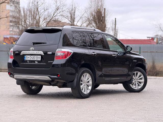 Срочная продажа авто Toyota Highlander фото 5