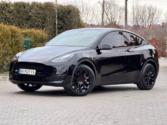 Срочная продажа авто Tesla Model Y фото 7