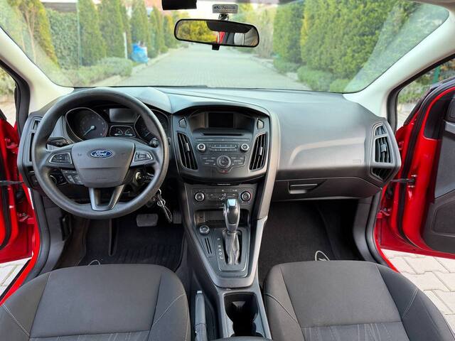 Срочная продажа авто Ford Focus фото 2