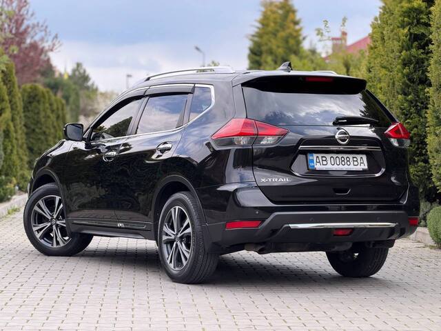 Срочная продажа авто Nissan X-Trail фото 6