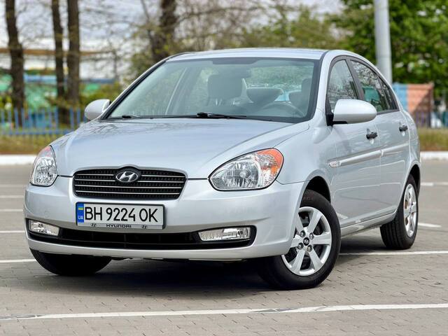 Срочная продажа авто Hyundai Accent фото 1