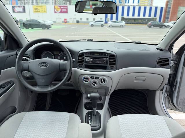 Срочная продажа авто Hyundai Accent фото 3