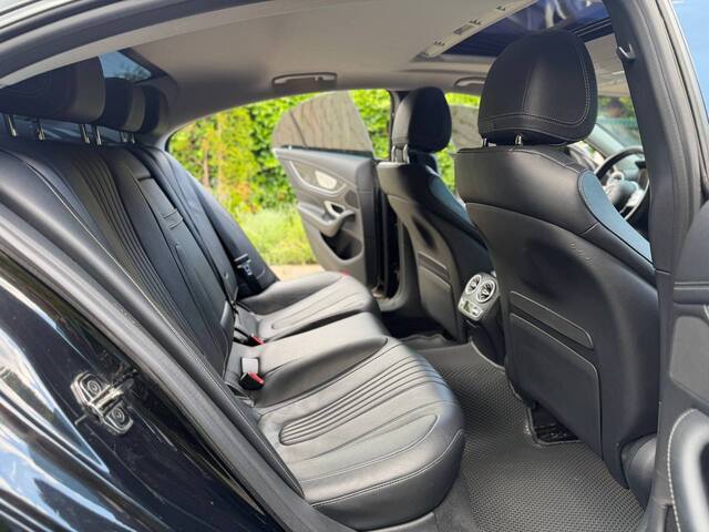 Срочная продажа авто Mercedes-Benz CLS фото 2