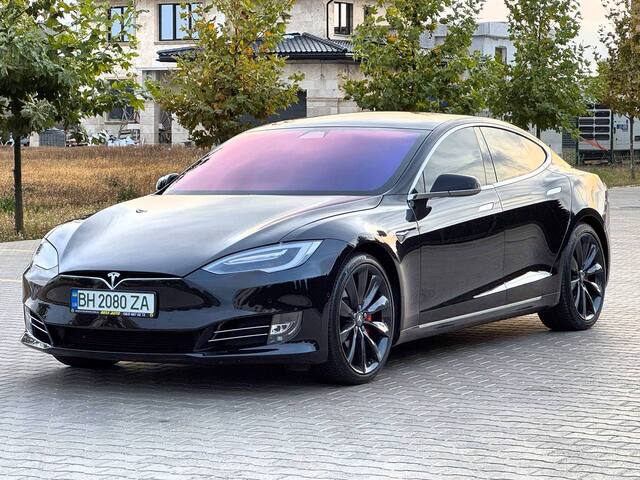 Срочная продажа авто Tesla Model S фото 1