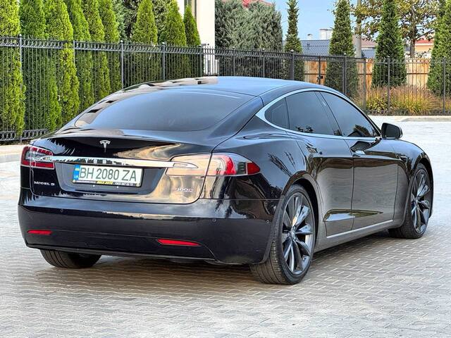 Срочная продажа авто Tesla Model S фото 5