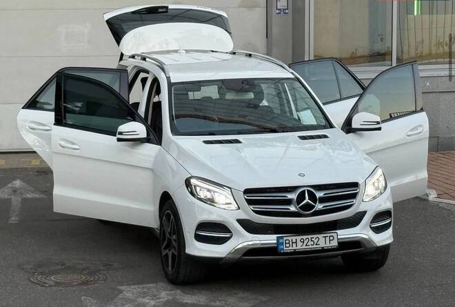Срочная продажа авто Mercedes-Benz GLE-Class фото 9