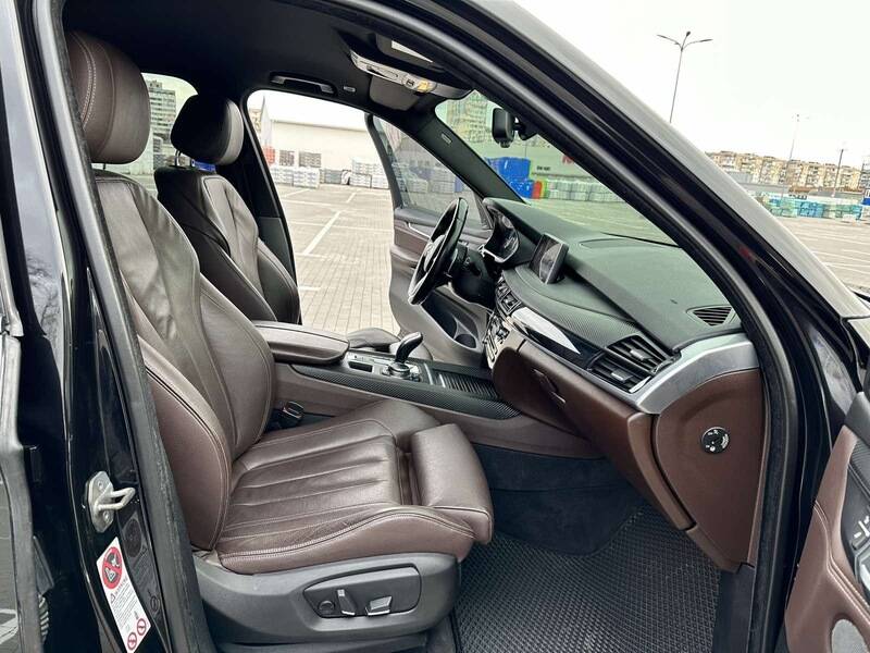Срочная продажа авто BMW X5 фото 19