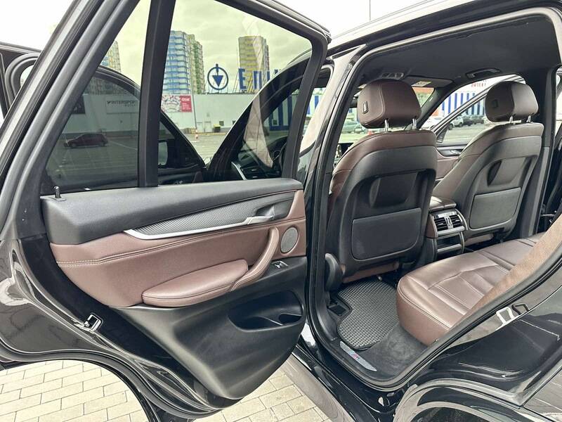 Срочная продажа авто BMW X5 фото 14
