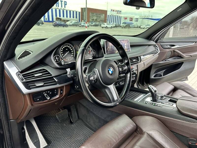 Срочная продажа авто BMW X5 фото 11