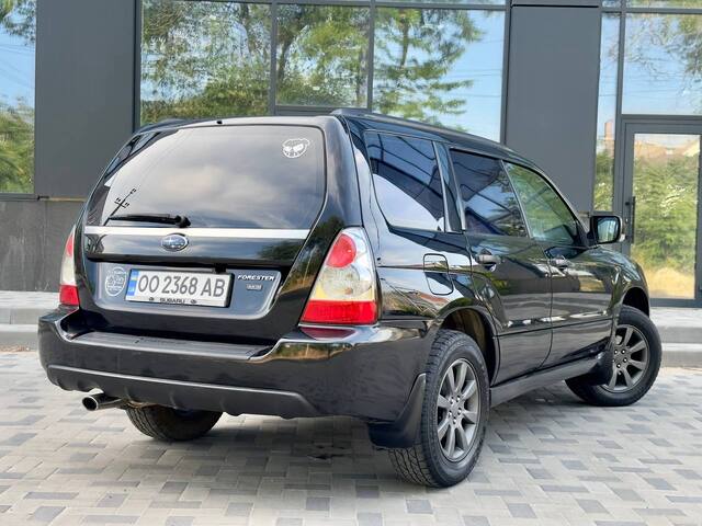 Срочная продажа авто Subaru Forester фото 2