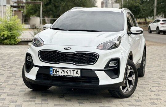 Срочная продажа авто Kia Sportage фото 1