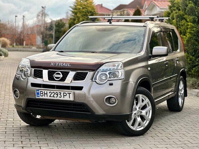 Срочная продажа авто Nissan  X-Trail фото 1