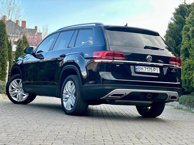 Срочная продажа авто Volkswagen Atlas фото 8