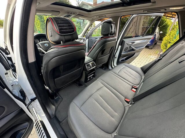 Срочная продажа авто BMW X5 F15 фото 2