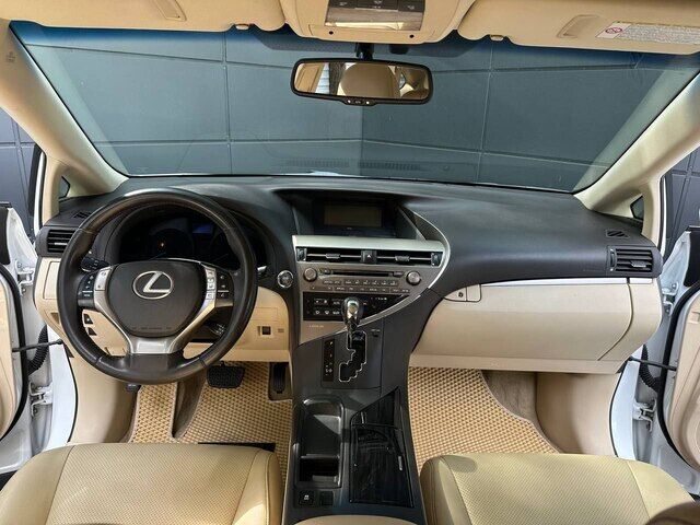 Срочная продажа авто Lexus RX 270 фото 4