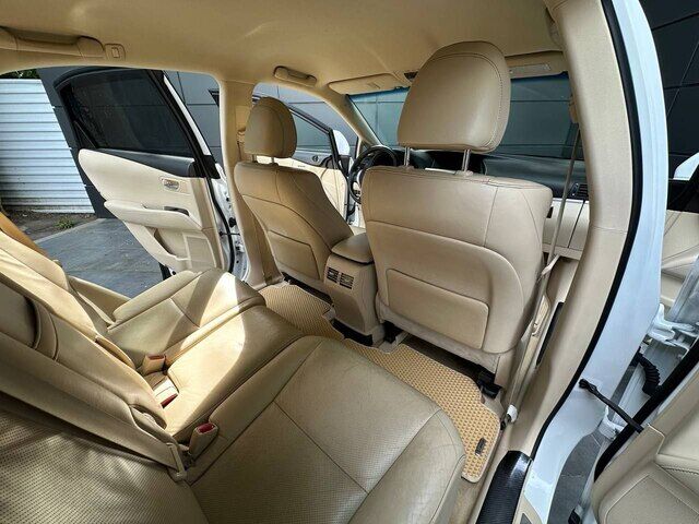 Срочная продажа авто Lexus RX 270 фото 2