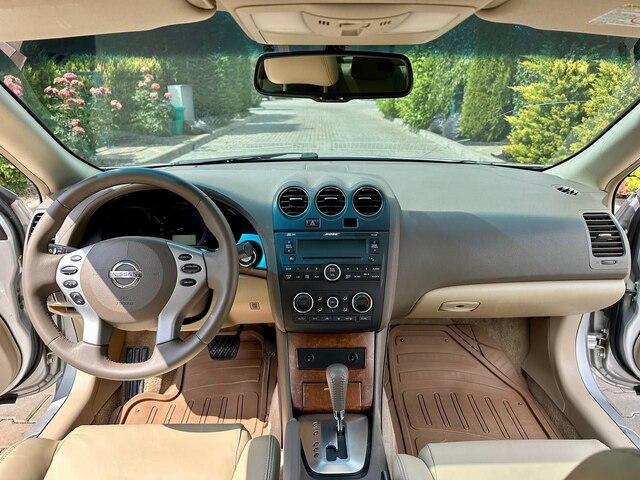 Срочная продажа авто Nissan Altima фото 5