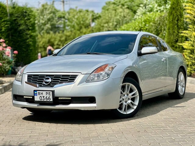 Срочная продажа авто Nissan Altima фото 4