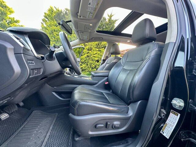 Срочная продажа авто Nissan Murano фото 3